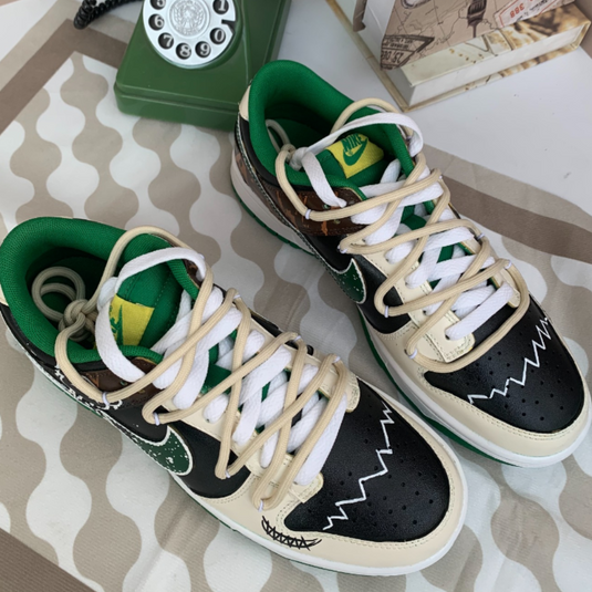 Graffi Bear-Men's Dunk Low Custom