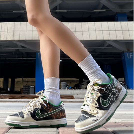 Graffi Bear-Men's Dunk Low Custom