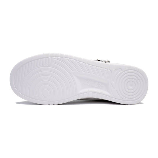 Swallow Returns –Unisex Skateboarding Low-Top Custom Shoes