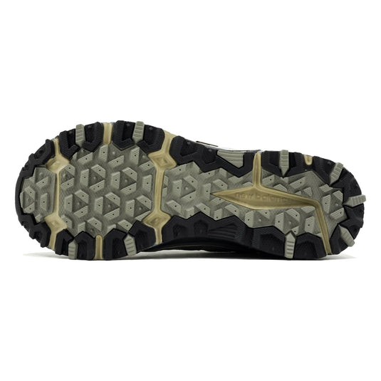 Blade Seven –Unisex NB 410 Custom