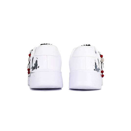 Lone Goose in Snow – Unisex Trend Standard Low Custom