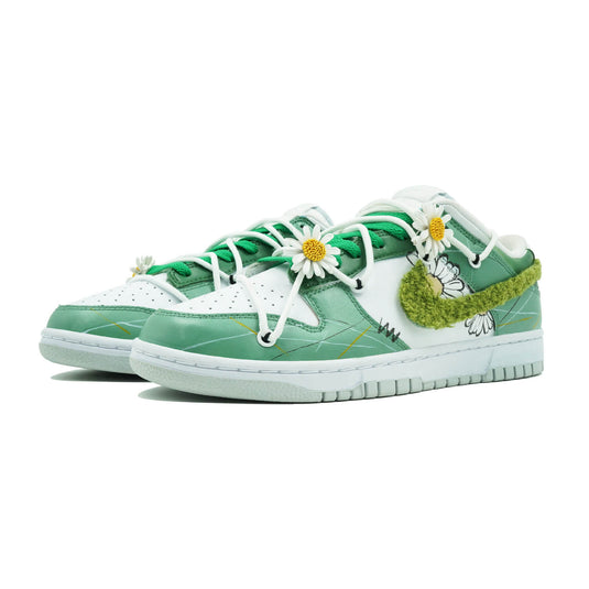 Chrysanthemum-Women's Dunk Low Custom